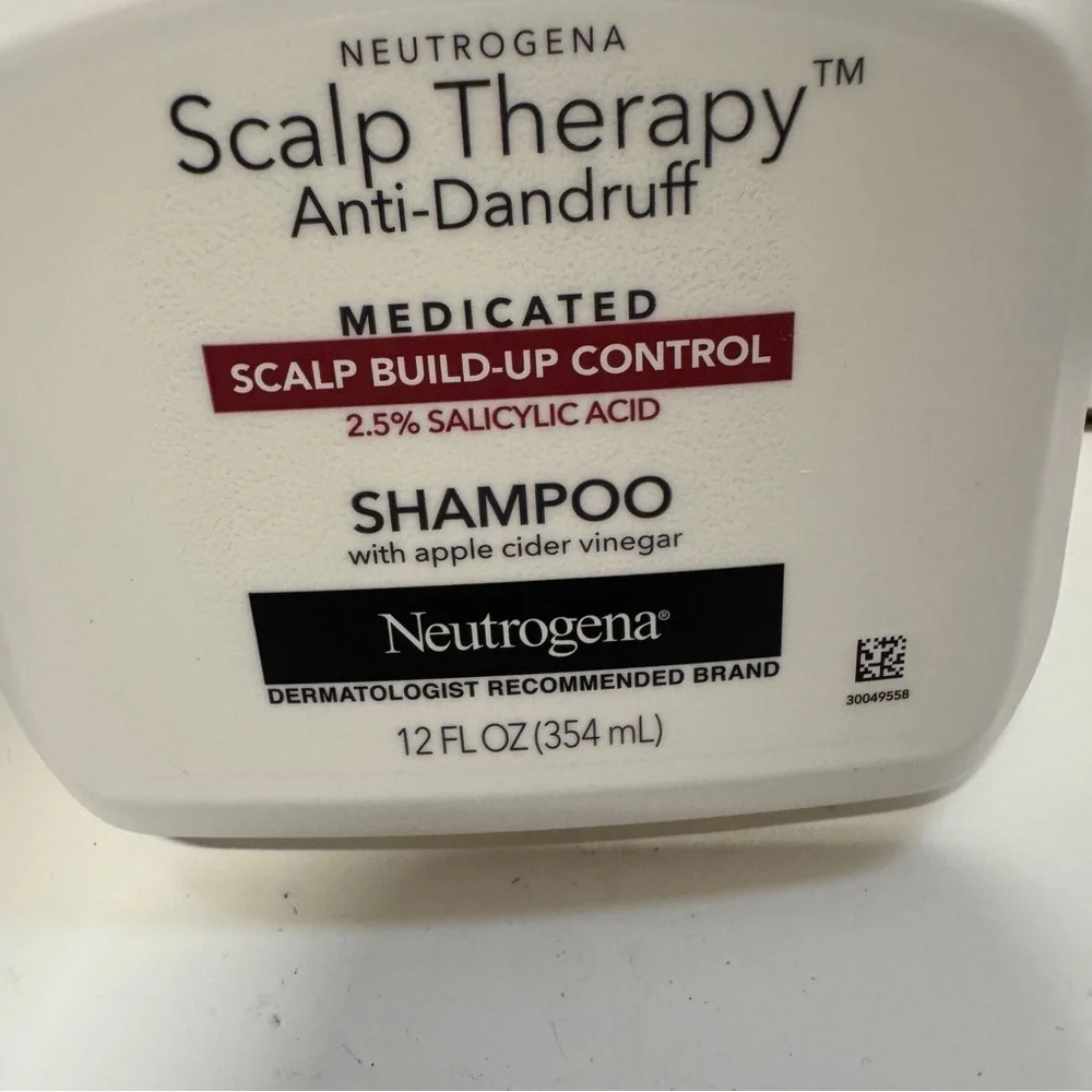 Neutrogena Scalp Therapy Anti-Dandruff Scalp Buildup Control
